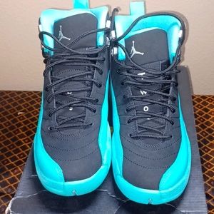 Air Jordan 12 Retro Hyper Jade GG  size 7y Authentic